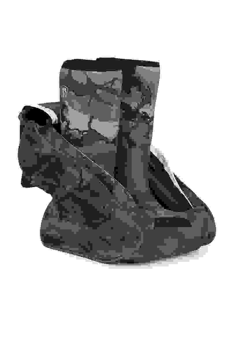 nlu111_rage_wader_and_boot_bag_flap_open_with_boots_exposedjpg