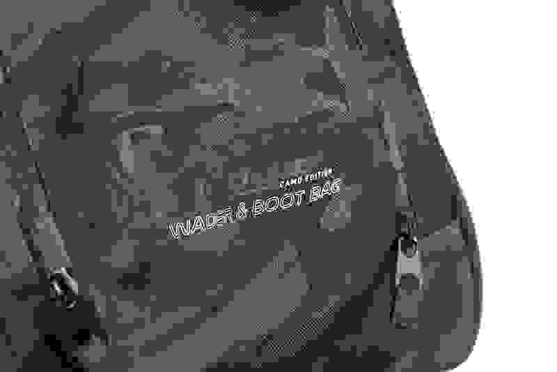 nlu111_rage_wader_and_boot_bag_logo_detailjpg